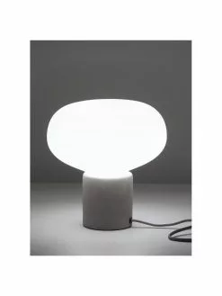 Westwing Collection Kleine Nachttischlampe Alma mit Betonfu&szlig;, Ø 23 x H 24 cm -Leuchten Verkaufsladen Kleine Nachttischlampe Alma mit Betonfuss 4