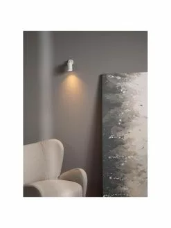 Kleiner Verstellbarer Wand- und Deckenstrahler Tori in Weiß, Ø 6 x T 13 cm 9 Kleiner Verstellbarer Wand- und Deckenstrahler Tori in Weiß, Ø 6 x T 13 cm -Leuchten Verkaufsladen Kleiner Verstellbarer Wand und Deckenstrahler Tori in Weiss 3