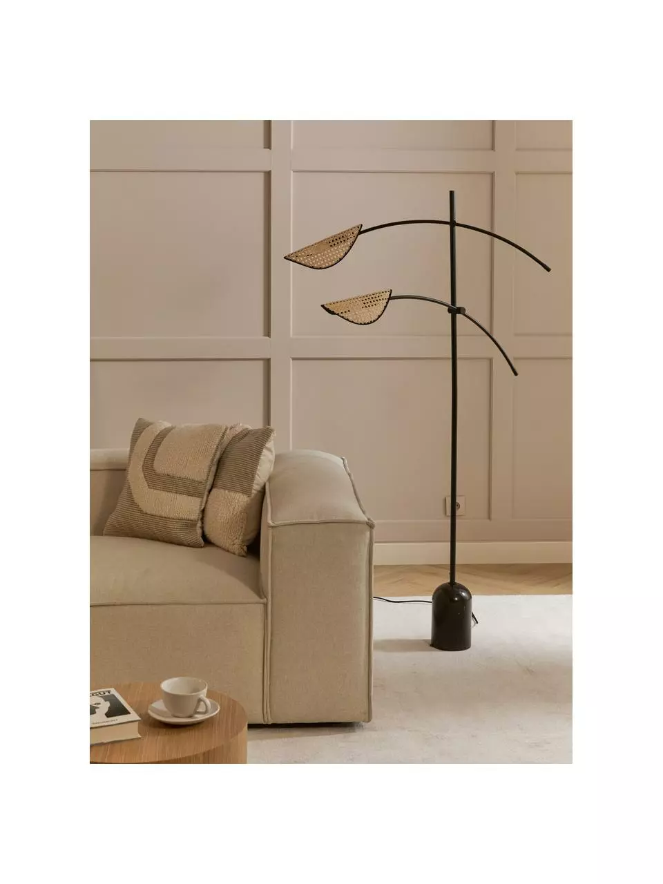 Westwing Collection Stehlampe Freja aus Wiener Geflecht, B 100 x H 160 cm 5 Westwing Collection Stehlampe Freja aus Wiener Geflecht, B 100 x H 160 cm – Bild 3