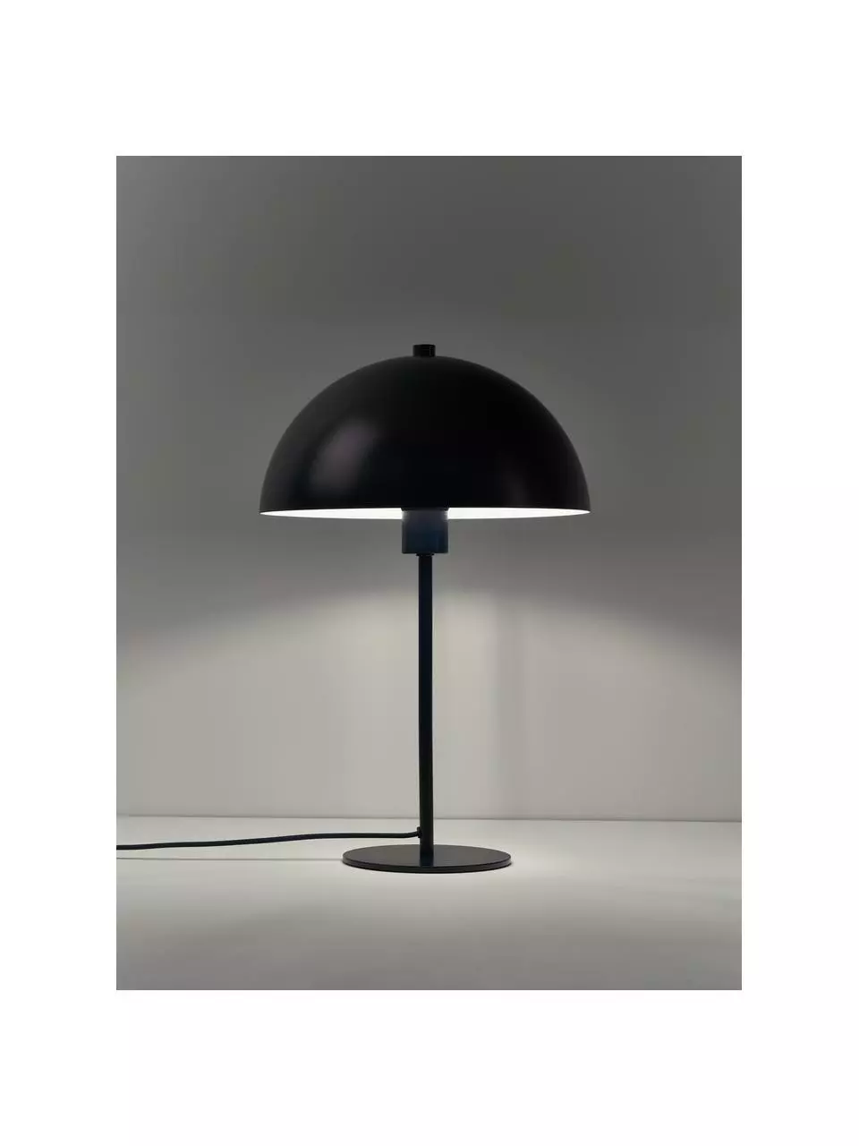 Westwing Collection Tischlampe Matilda in Dunkelblau, Ø 29 x H 45 cm 8 Westwing Collection Tischlampe Matilda in Dunkelblau, Ø 29 x H 45 cm – Bild 6